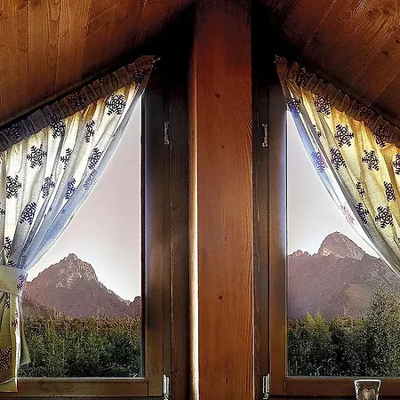 Panoramic Mountain Apartment Vysoke Tatry