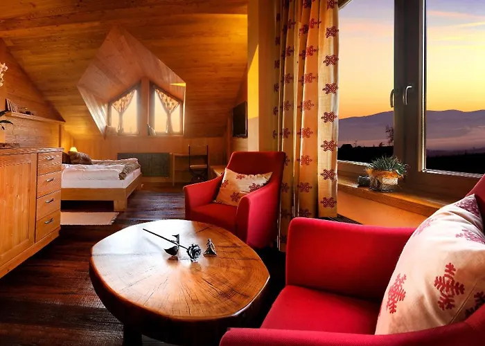 全景山脉公寓 *